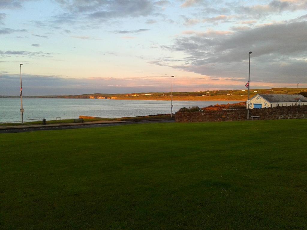 Clarmont Guest House Portrush Quarto foto