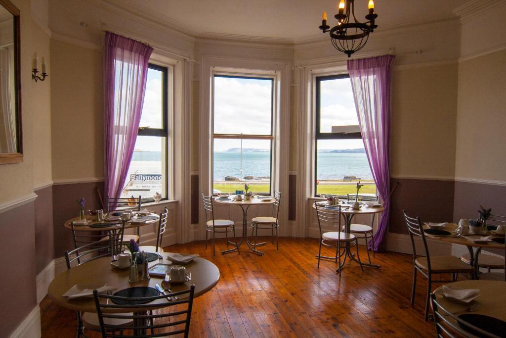 Clarmont Guest House Portrush Exterior foto